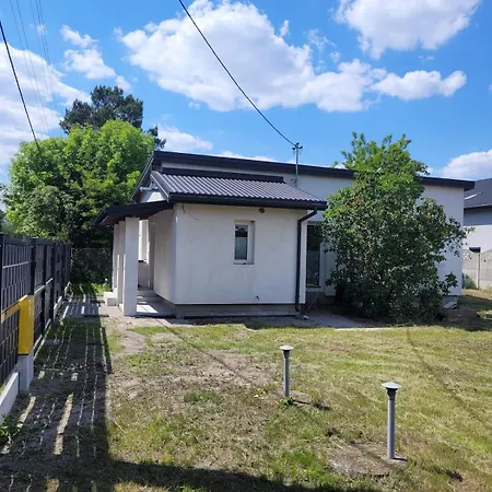 Villa Cicha Radosc Dom Na Wylacznosc Varsóvia