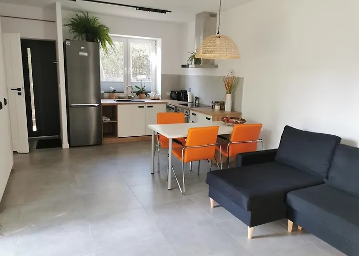 Cicha Radosc Dom Na Wylacznosc Vila Varšava