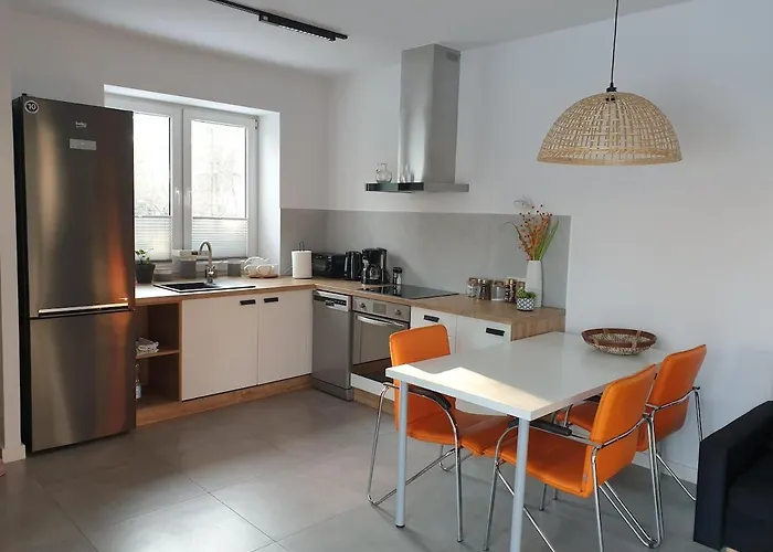 Cicha Radosc Dom Na Wylacznosc * Varšava