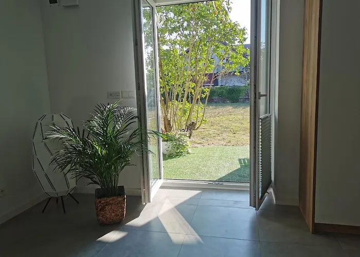 Vila Cicha Radosc Dom Na Wylacznosc Varšava