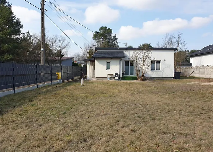 Villa Cicha Radosc Dom Na Wylacznosc Warsaw