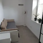 Cicha Radosc Dom Na Wylacznosc Varšava